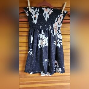 Brand New- Medium Tube Top